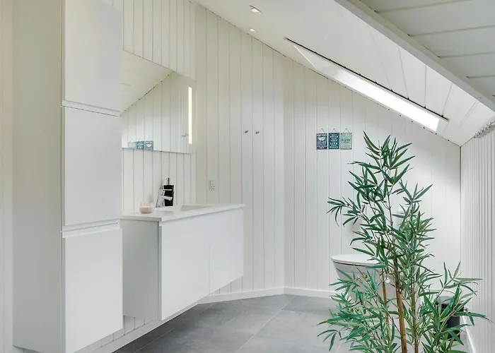 Dom wakacyjny Four-bedroom In