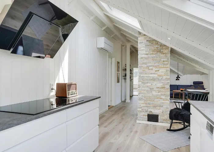 Four-bedroom In Dom wakacyjny *