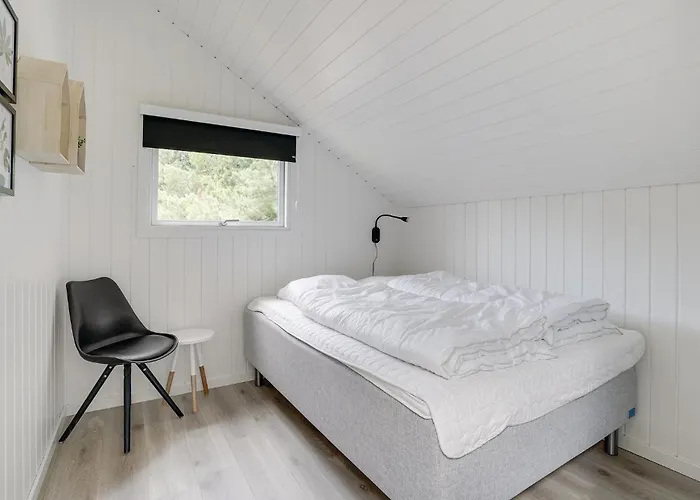 Four-bedroom In Dom wakacyjny